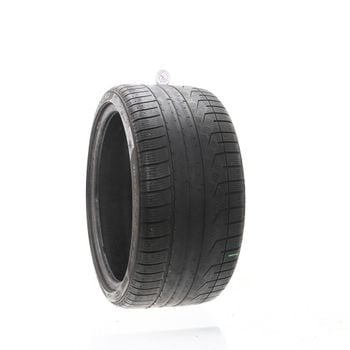 Set of (2) Used 305/30R21 Pirelli Winter 270 Sottozero Serie II A7A 104W - 4.5/32