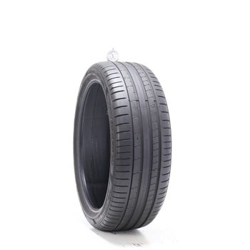 Set of (2) Used 225/40R20 Pirelli P Zero PZ4 Run Flat 94Y - 5.5-6/32
