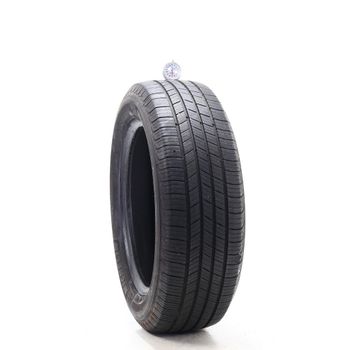 Set of (4) Used 215/60R17 Michelin Defender T+H 96H - 7-8.5/32