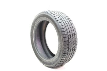 Used 215/50R17 Uniroyal Tiger Paw Touring 91T - 9/32