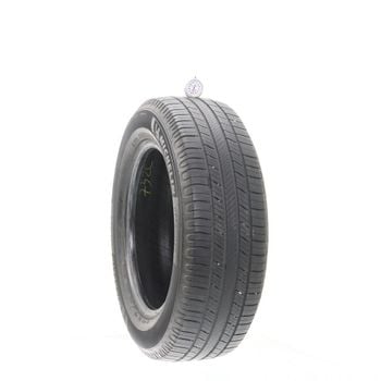 Set of (2) Used 225/65R17 Michelin Defender 2 102H - 7.5-8.5/32