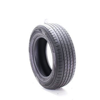 Set of (2) Used 235/65R17 Kumho Crugen Premium 104H - 5-6.5/32