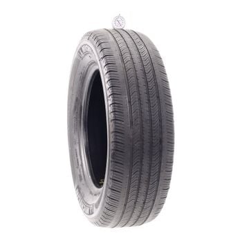 Set of (2) Used 235/65R17 Michelin Primacy MXV4 103T - 6/32