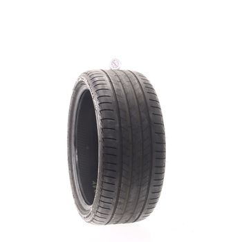 Set of (2) Used 255/35R19 Bridgestone Turanza T005 RFT 96Y - 5-5.5/32