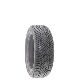 Set of (4) New 215/55R17 Nokian Encompass AW02 94V - 99.000000/32