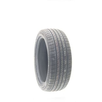 New 245/45R20 Kumho Crugen HP71 103V