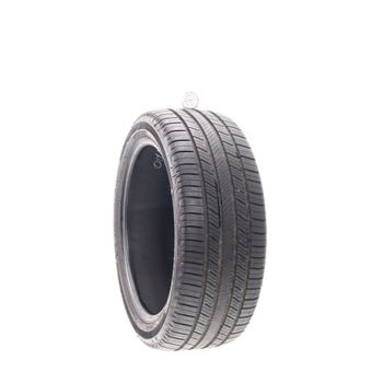 Set of (4) Used 235/45R19 Michelin Defender 2 99H - 10/32