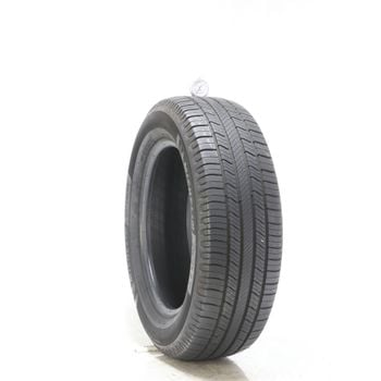 Set of (2) Used 215/65R17 Michelin Defender 2 103H - 8/32