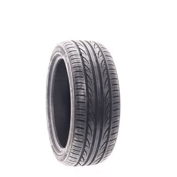 Set of (2) New 235/45ZR19 Lexani LXUHP-207 99W