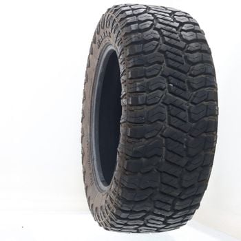 Used LT37X13.5R22 Radar Renegade R/T 123Q - 18.5/32
