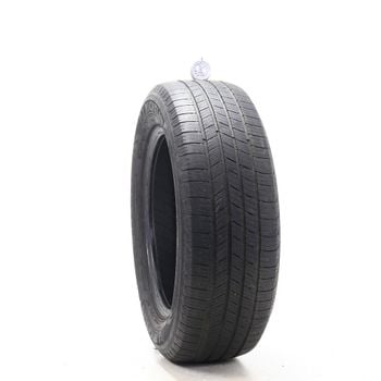 Set of (2) Used 225/60R17 Michelin Defender 99T - 6-6.5/32