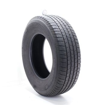 Set of (2) Used 255/75R17 Michelin Defender LTX M/S 115T - 6.5-8/32