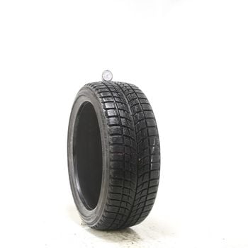 Set of (2) Used 225/40R18 Bridgestone Blizzak LM-60 Run Flat 88H - 9.5/32
