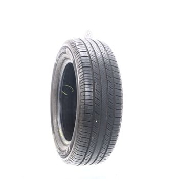 Set of (2) Used 235/60R18 Michelin Defender 2 107H - 9-9.5/32