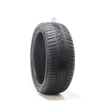 Set of (2) Used 255/40R20 Pirelli Winter Sottozero 3 AO 101W - 8-8.5/32