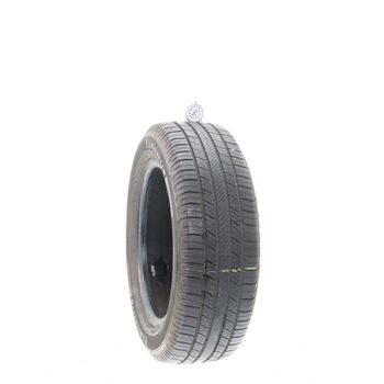 Used 205/60R16 Michelin Defender 2 92H - 8.5/32