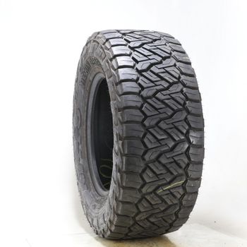 Used LT325/60R18 Nitto Recon Grappler A/T 124/121S - 15/32