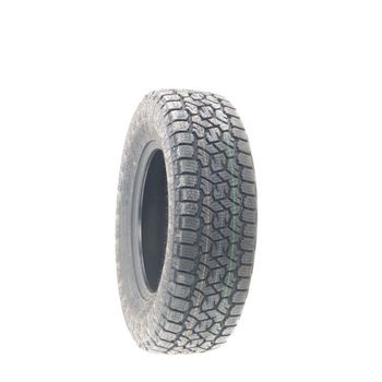 New 235/70R16 Toyo Open Country A/T III 106T