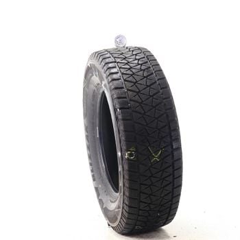 Used 235/70R16 Bridgestone Blizzak DM-V2 106S - 10.5/32