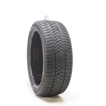 Set of (2) Used 255/40R21 Pirelli Scorpion Winter 102V - 8.5-10/32