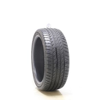 Set of (2) Used 235/40R19 Kelly Edge A/S 96V - 8/32