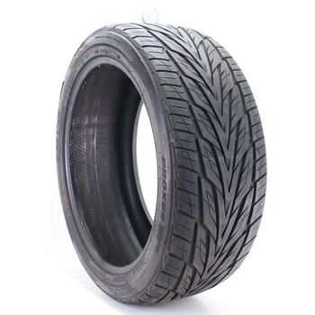 Set of (2) Used 285/40R22 Toyo Proxes ST III 110V - 8.5-9.5/32