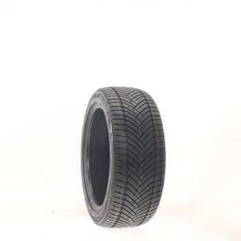 Set of (2) New 225/45R17 Armstrong Ski-Trac HP 94V - 99.000000/32