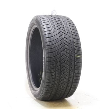 Used 325/35R22 Pirelli Scorpion Winter L 114W - 8.5/32