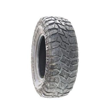 New LT35X12.5R18 Lancaster LS-67 M/T 123Q