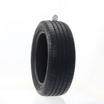 Set of (2) Used 215/55R17 Michelin Defender T+H 94H - 7-8.5/32