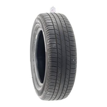 Set of (2) Used 225/65R17 Michelin Defender 2 102H - 8.5-10/32
