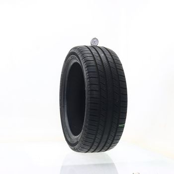 Set of (2) Used 235/45R18 Michelin Defender 2 98V - 10/32