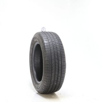 Set of (2) Used 215/60R16 Michelin Defender T+H 95H - 7-8.5/32