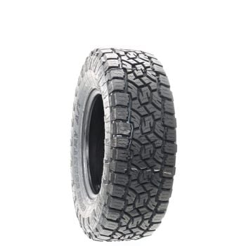 New LT285/70R17 Toyo Open Country A/T III 121/118S