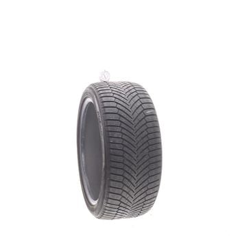 Used 245/40R18 Yokohama BluEarth Winter V906 97W - 6/32