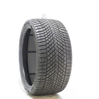 Set of (2) Used 315/30R22 Pirelli Scorpion Winter 2 PNCS 107V - 8.5-9.5/32
