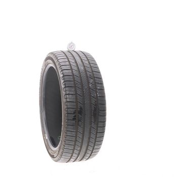 Set of (2) Used 235/40R19 Michelin Defender 2 96V - 9-10/32