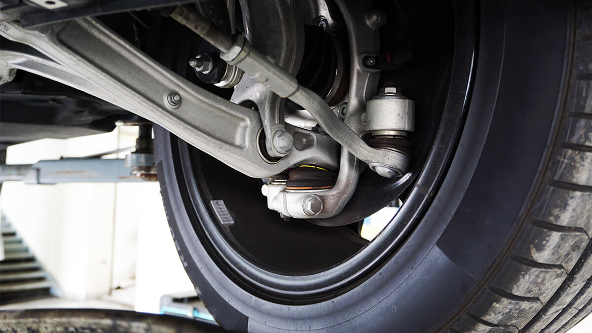 Control Arm Replacement in Chicago, IL