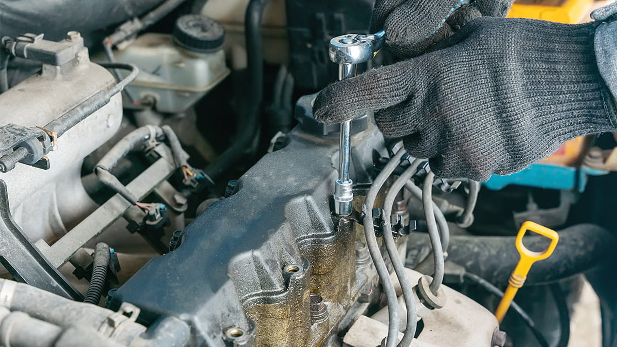 Valve Cover Gasket Replacement in Chicago, IL